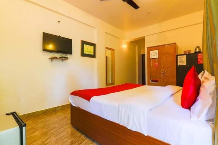 Hotelpornima Отель Пурнима Candolim Exterior foto